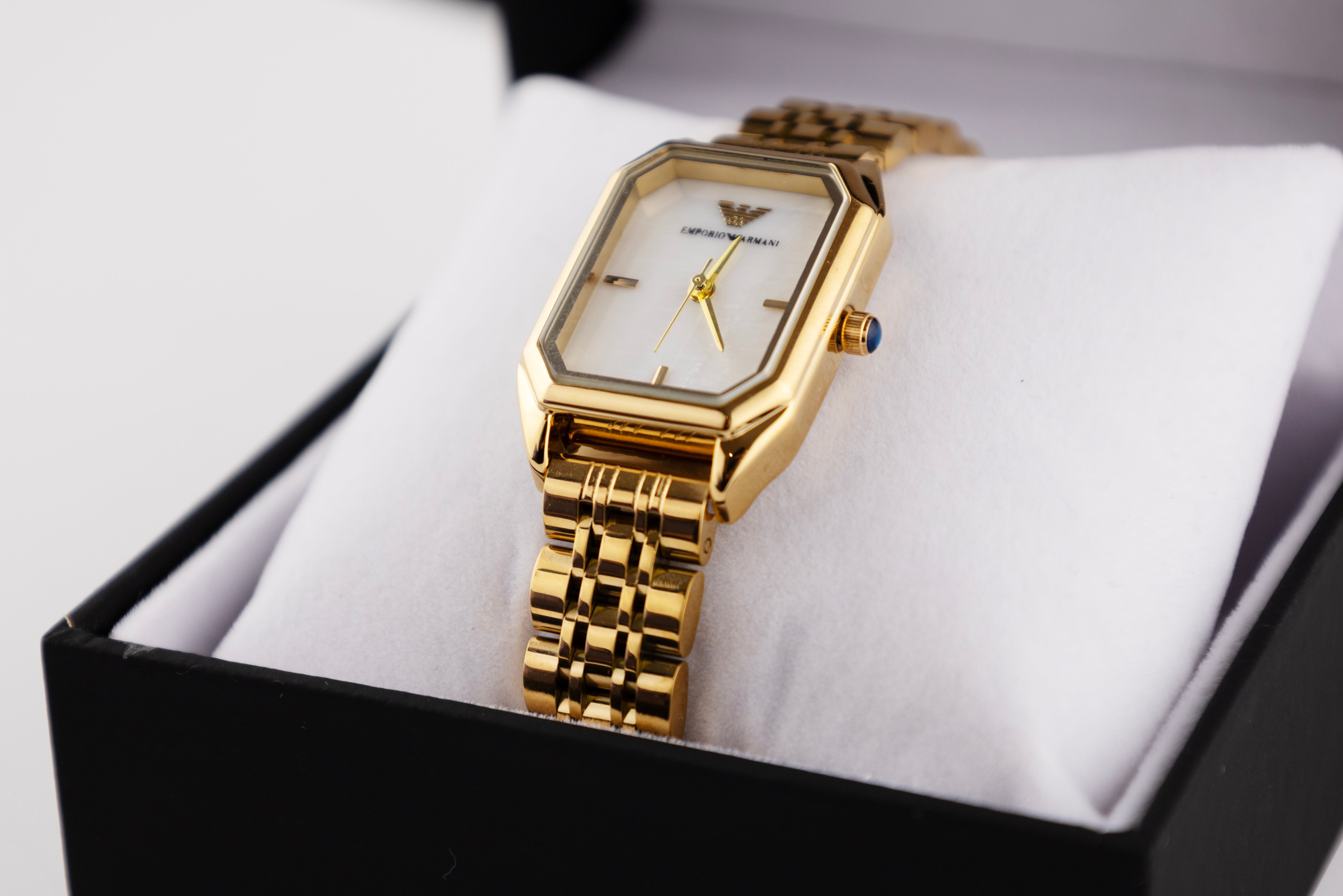 Montre ARM Femme Luxe Étanche - Dorée