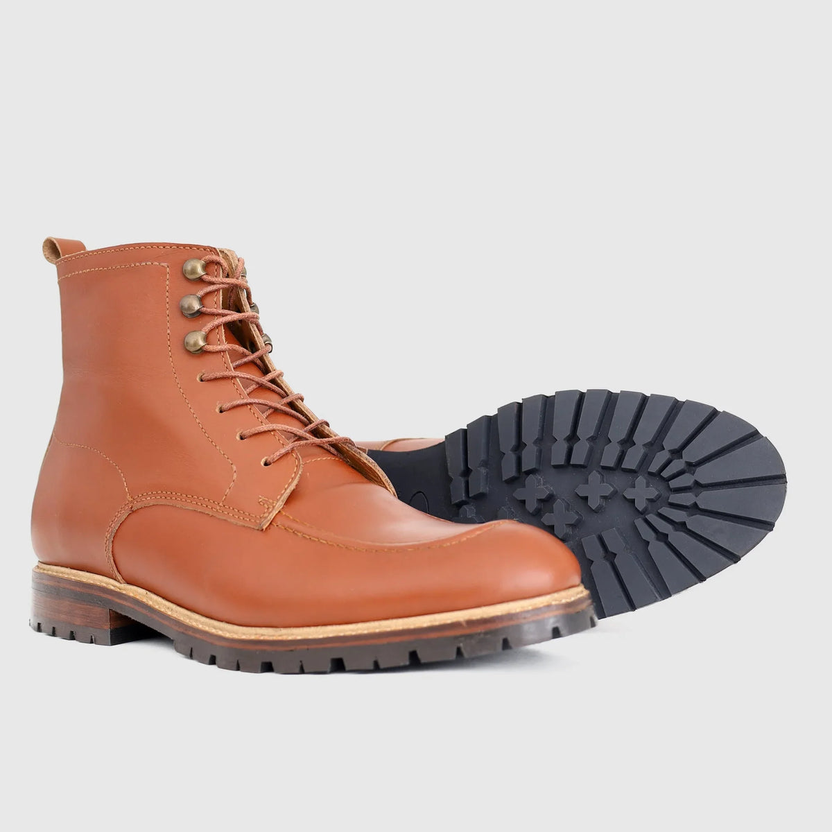 Artisan Ventura — Marron, vue de la semelle crantée